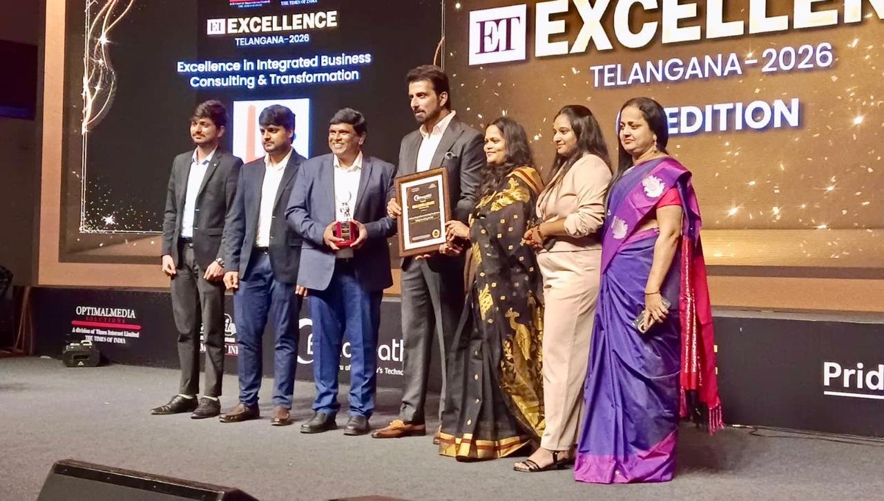 EALKAY team receiving the ET Excellence Telangana 2026 Award on stage